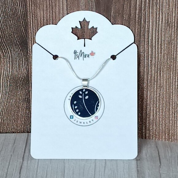 "Listok" UNESCO Heritage "Modrotlač" Blueprint Necklace - Artisan Crafted - Picture 4 of 6